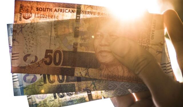 How many people can retire comfortably in South Africa How many people can retire comfortably in South Africa