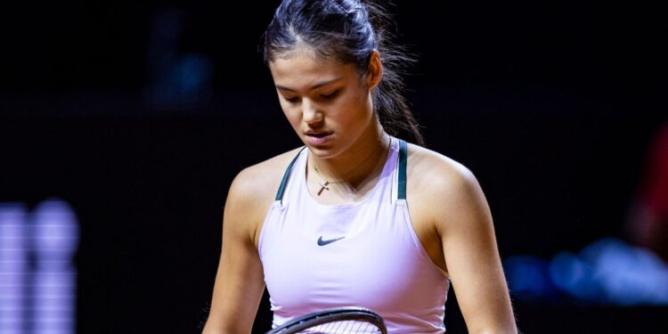 Emma Raducanu: US Open champion gives world No 1 Iga Swiatek stern test in Stuttgart | Tennis News Emma Raducanu: US Open champion gives world No 1 Iga Swiatek stern test in Stuttgart | Tennis News