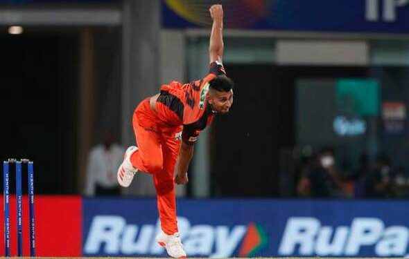 Rohit, Kohli rested, KL Rahul to lead in South Africa T20Is; Umran earns maiden call-up; Karthik, Hardik return Rohit, Kohli rested, KL Rahul to lead in South Africa T20Is; Umran earns maiden call-up; Karthik, Hardik return
