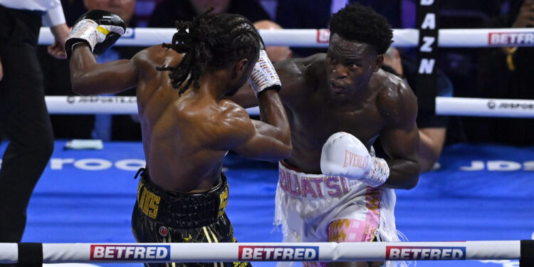 Joshua Buatsi wins narrow decision over Craig Richards in WBA world title eliminator – South London News Joshua Buatsi wins narrow decision over Craig Richards in WBA world title eliminator – South London News
