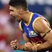 Brisbane beat Sydney to move second, Collingwood and Western Bulldogs also record wins Brisbane beat Sydney to move second, Collingwood and Western Bulldogs also record wins
