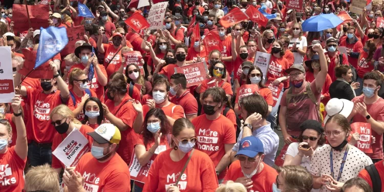 Sydney news: Teachers rally at Hyde Park for industrial action; men accused of transnational crime syndicate face court Sydney news: Teachers rally at Hyde Park for industrial action; men accused of transnational crime syndicate face court