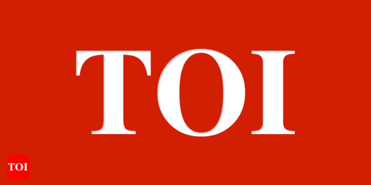Amarinder Undergoes Spinal Surgery In London | Chandigarh News Amarinder Undergoes Spinal Surgery In London | Chandigarh News