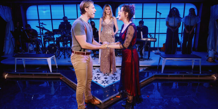 ‘Titanique’ Review: A Musical Finds Its Sea Legs