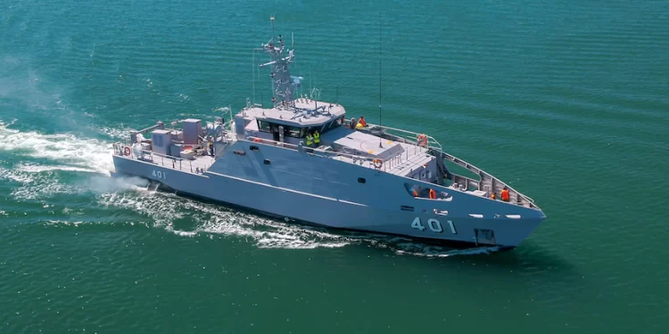 Defence engineers flying to Pacific to repair defective Australian-built Guardian class patrol boats