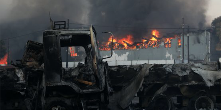 ‘Without trucks, South Africa stops’ ‘Without trucks, South Africa stops’