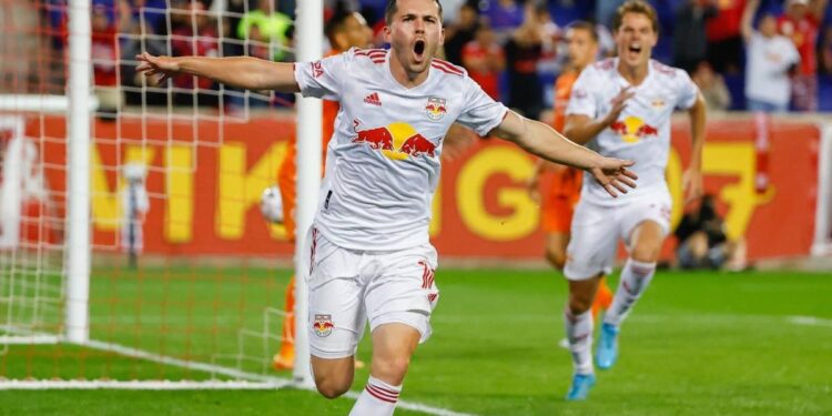 New York Red Bulls vs. Atlanta United prediction, odds, line: Soccer expert reveals 2022 MLS picks for June 30 New York Red Bulls vs. Atlanta United prediction, odds, line: Soccer expert reveals 2022 MLS picks for June 30