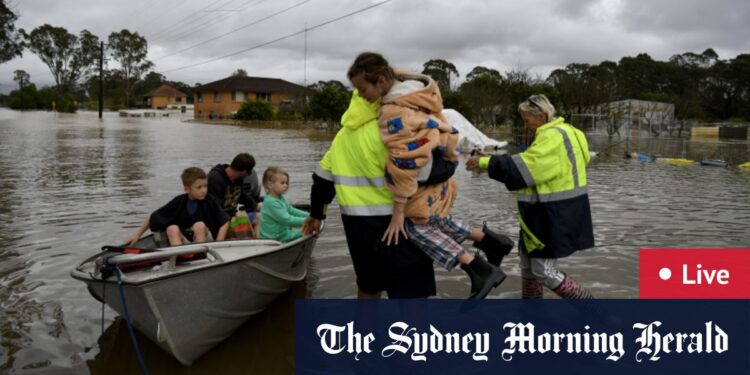 Nick Kyrgios charged with assault; Sydney flood risks grow, RBA hikes interest rates; Anthony Albanese backs fourth COVID vaccine dose; NSW disaster payments available tomorrow; Highland Park alleged shooter identified