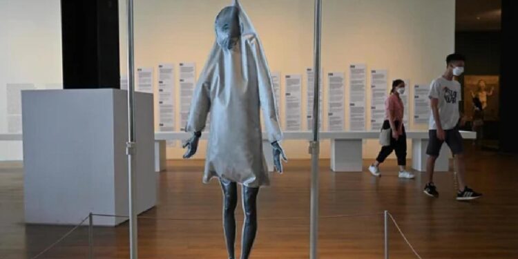 In Jakarta, Indonesian artist’s self-portraits explore identity under political turmoil