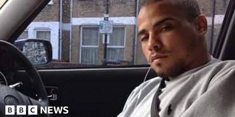 Jermaine Baker: Fatal shooting of unarmed man lawful but Met criticised – BBC