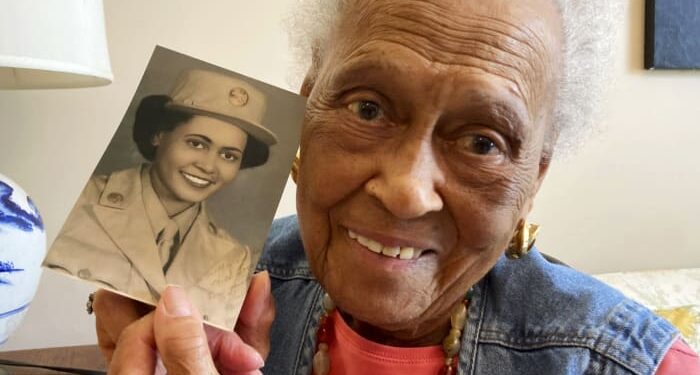 102-year-old WWII veteran from segregated mail unit honored 102-year-old WWII veteran from segregated mail unit honored