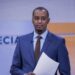 Hussein Mohammed caught on camera pushing mama mboga during presidential debate Hussein Mohammed caught on camera pushing mama mboga during presidential debate