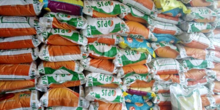 Rigworld Group donates food items to Mfantsipim School