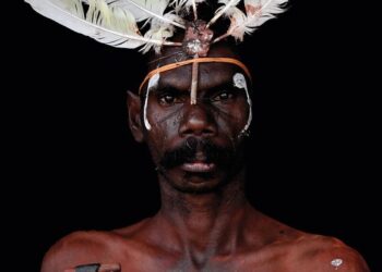 Silent Strength » Aboriginal Art Directory