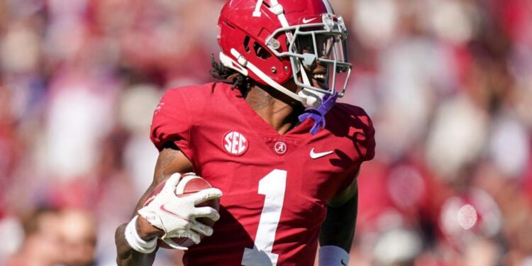 Dan Campbell reveals ‘it’s not easy’ to keep Jameson Williams engaged in Lions camp with ACL injury Dan Campbell reveals ‘it’s not easy’ to keep Jameson Williams engaged in Lions camp with ACL injury