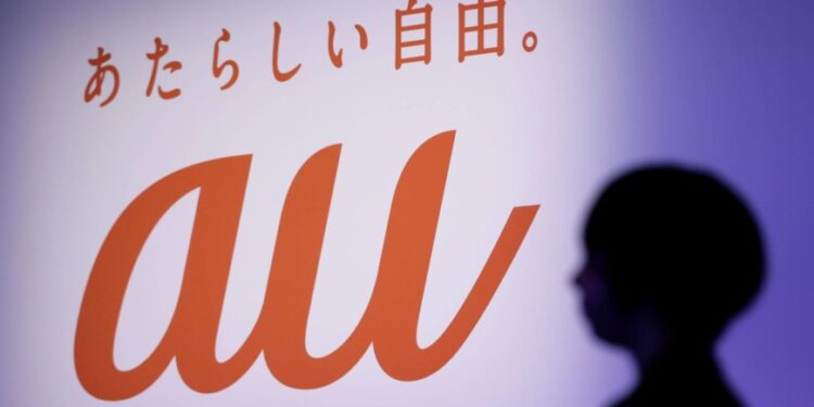 Au mobile customers across Japan hit by network troubles Au mobile customers across Japan hit by network troubles