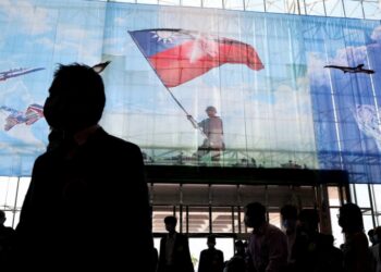 U.S. approves possible sale of military assistance to Taiwan