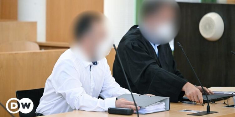 Germany: Almost four years in prison for stealing gold shavings | News | DW