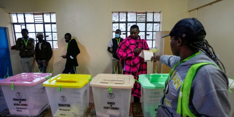 Kenya election live news: Polls open in high-stakes vote – Al Jazeera English