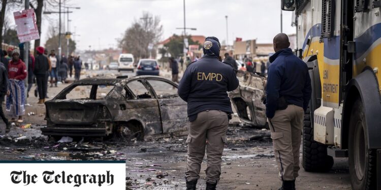 Why South Africa is on the precipice of ‘explosive violence’ and mass unrest Why South Africa is on the precipice of ‘explosive violence’ and mass unrest