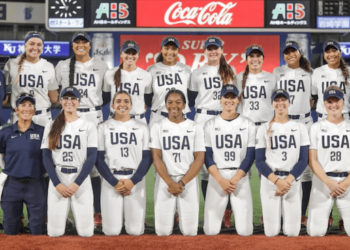 International News: Host Team Takes Best Two-of-Three in Japan All-Star Series Before 12,000 Fans