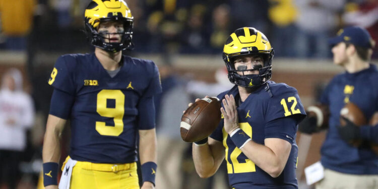 Why Michigan is starting different quarterbacks in its first two games of 2022 season