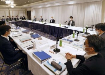 Ministry panel proposes record ¥31 hike of Japan’s minimum wage
