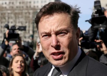 Why the banks financing Elon Musk’s Twitter deal are unlikely to help him walk away