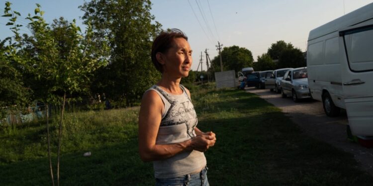 Shelling near Ukraine nuclear plant strikes towns, heightening concern