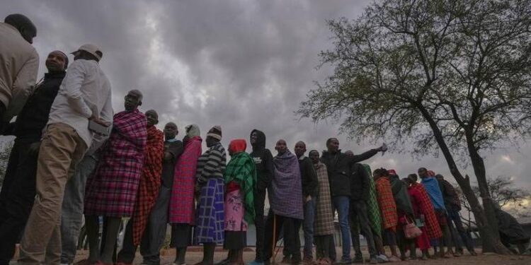 Kenya votes in presidential election – Port Macquarie News