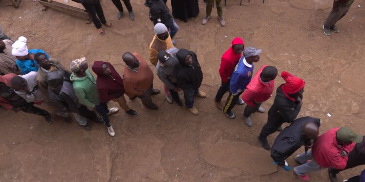 Kenya: Economy the key election issue as millions go to the polls in east African country | World News Kenya: Economy the key election issue as millions go to the polls in east African country | World News