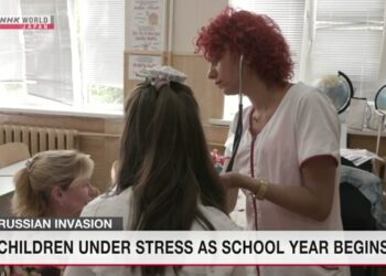 Ukrainian children under stress as school year begins