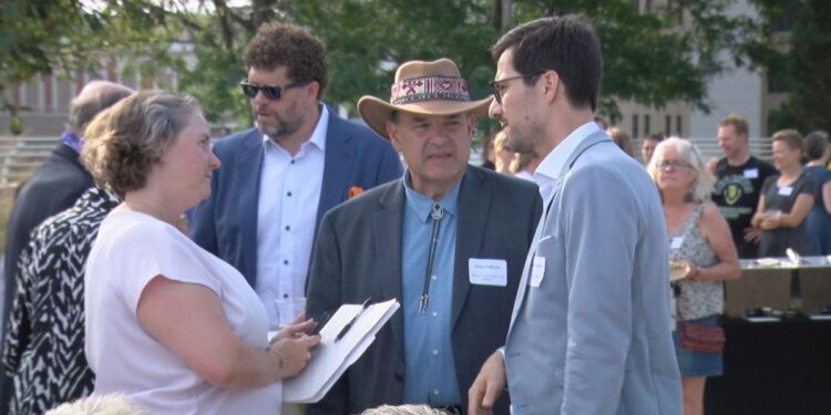 Madison city leaders meet with sister city delegates from Germany | News Madison city leaders meet with sister city delegates from Germany | News