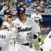 Yakult’s Murakami hits 50-HR milestone