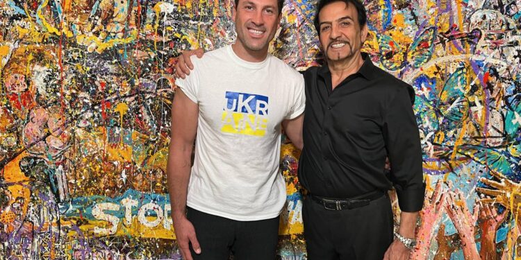 Maksim Chmerkovskiy and Davood Roostaei use art for Ukraine