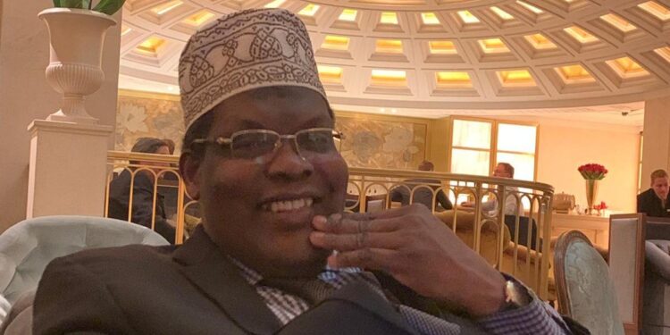President Ruto facilitates delivery of Miguna Miguna’s new Kenyan passport President Ruto facilitates delivery of Miguna Miguna’s new Kenyan passport