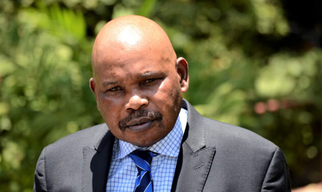 Makau Mutua Slams Ruto For Wooing Azimio Leaders To Kenya Kwanza » Capital News Makau Mutua Slams Ruto For Wooing Azimio Leaders To Kenya Kwanza » Capital News