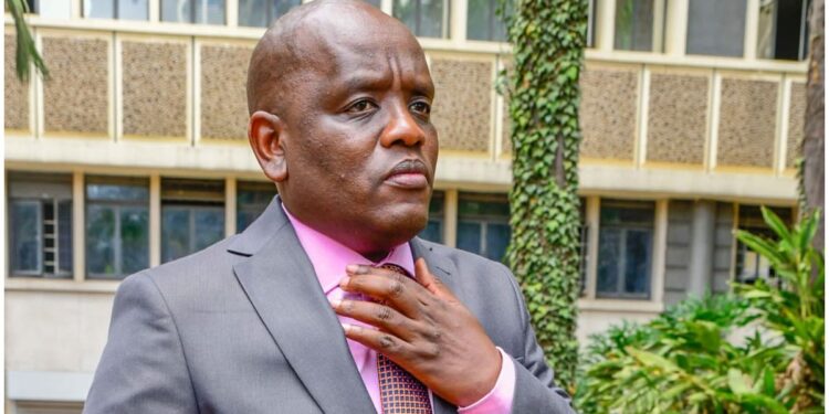 Dennis Itumbi Apologises to Kenya Kwanza Bloggers Who Were Denied Entry to State House: “I’m Sincerely Sorry”