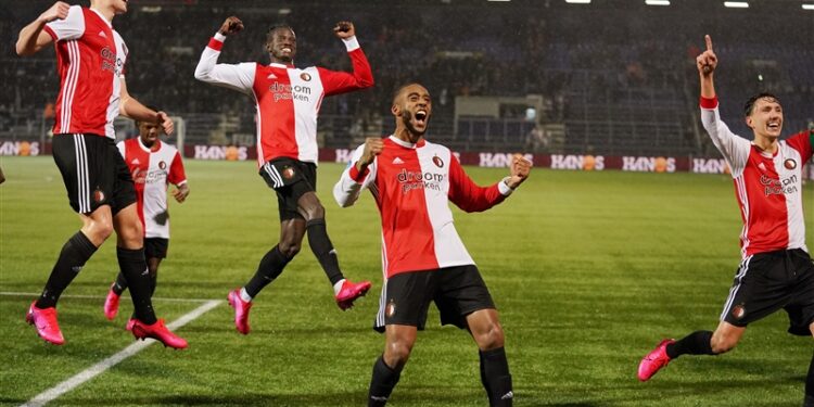 Feyenoord vs Sparta Rotterdam LIVE Score Updates (2-0) | 09/11/2022 Feyenoord vs Sparta Rotterdam LIVE Score Updates (2-0) | 09/11/2022