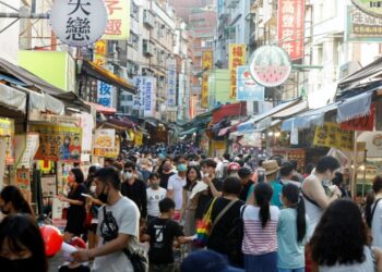 Japan and Taiwan to begin talks on evacuation plans amid China’s threats