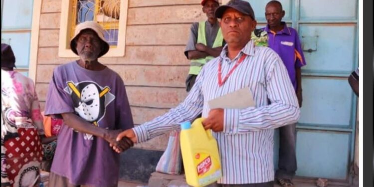 Kenyan Man Working in UK Donates KSh 700k to His Village Affected by Drought Kenyan Man Working in UK Donates KSh 700k to His Village Affected by Drought