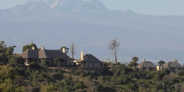 Africa’s finest: Kenya shines at travel awards Africa’s finest: Kenya shines at travel awards