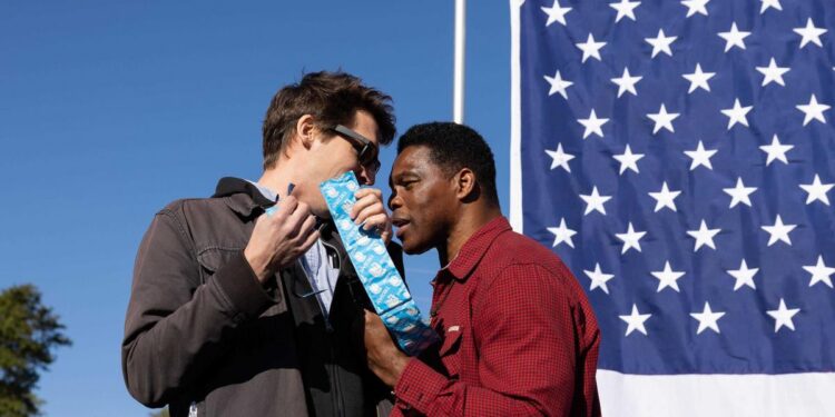 A man tried to give Herschel Walker a pack of condoms on stage amid the ultra-conservative Senate candidate’s abortion scandal A man tried to give Herschel Walker a pack of condoms on stage amid the ultra-conservative Senate candidate’s abortion scandal