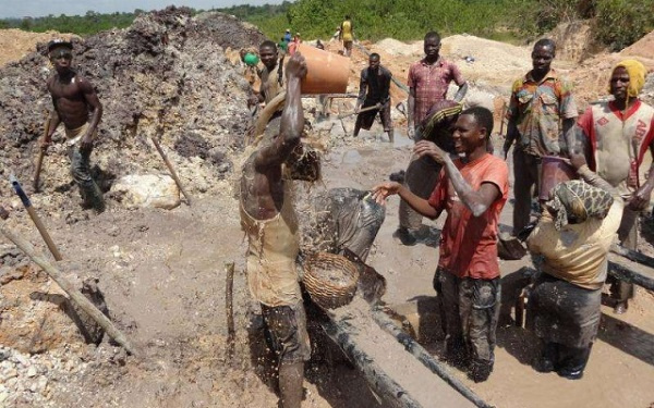 CSIR calls for pragmatic strategies to stop illegal mining CSIR calls for pragmatic strategies to stop illegal mining
