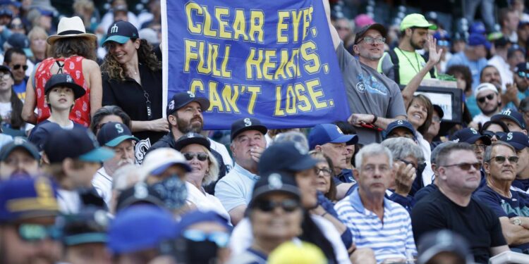 Postseason baseball is back in Seattle; Mariners take on Astros in game 3 of ALDS at T-Mobile Park – KIRO 7 News Seattle Postseason baseball is back in Seattle; Mariners take on Astros in game 3 of ALDS at T-Mobile Park – KIRO 7 News Seattle