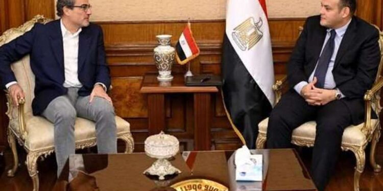 Trade Minister Discusses Dior’s Future Presence in Egypt Trade Minister Discusses Dior’s Future Presence in Egypt