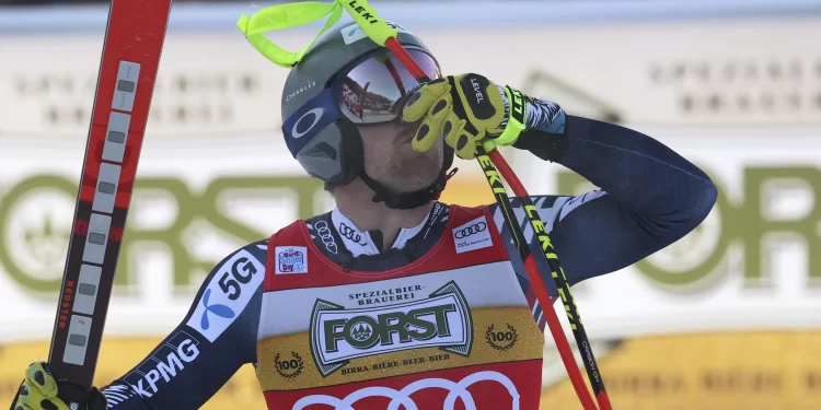 Kilde wins Saslong downhill; Odermatt’s podium streak ends Kilde wins Saslong downhill; Odermatt’s podium streak ends