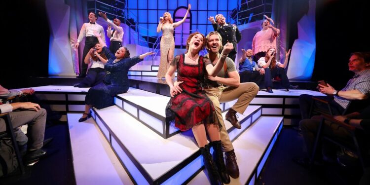 A ‘Titanic’ Parody Show That Draws Fans Near, Far, Wherever They Are A ‘Titanic’ Parody Show That Draws Fans Near, Far, Wherever They Are