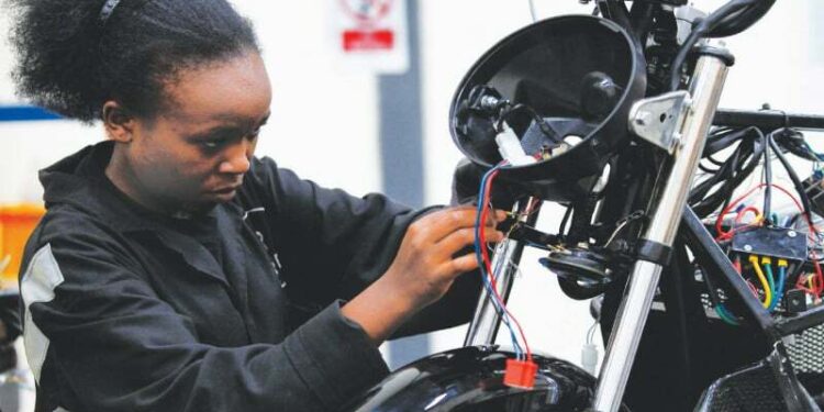 Battery swapping spurs Kenya’s electric motorbike drive – Newspaper Battery swapping spurs Kenya’s electric motorbike drive – Newspaper