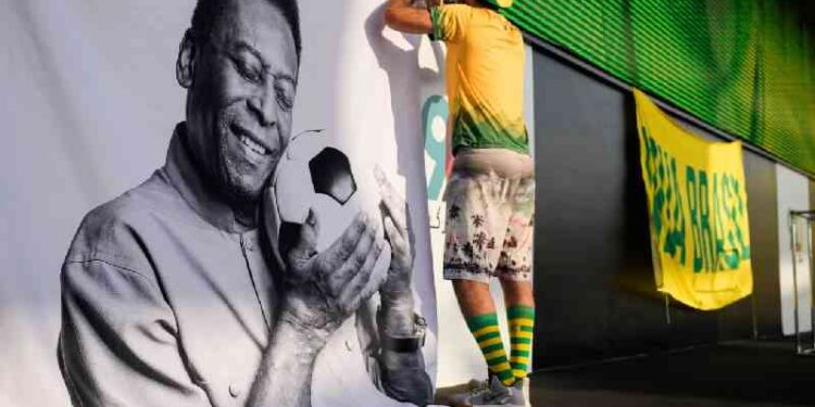 When Pele visited Kenya only to be snubbed by KFF chairman Kenneth Matiba
